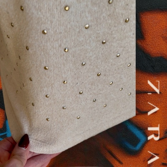 Zara Beige Women's Crew Neck Sweater - Picture 4 of 10